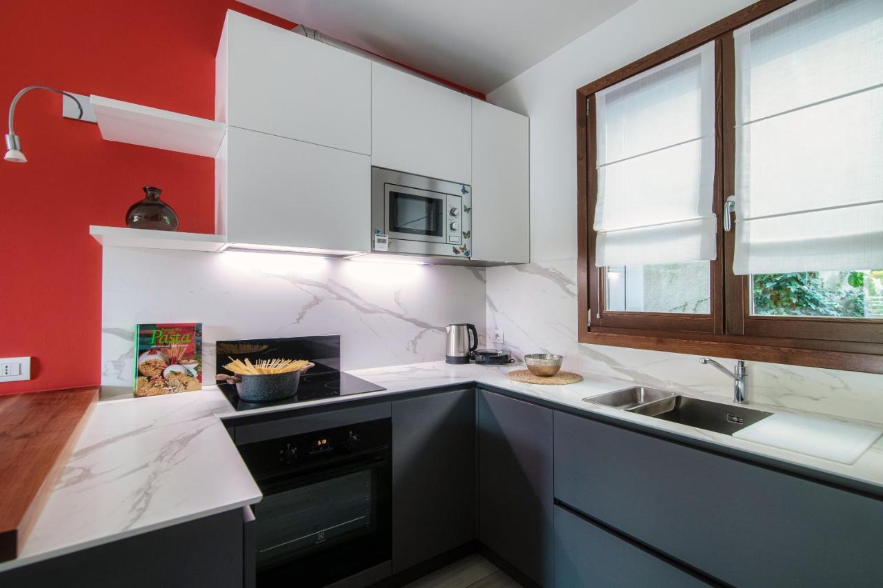 Joivy Luxury Flat & Lake Como View Argegno Buitenkant foto