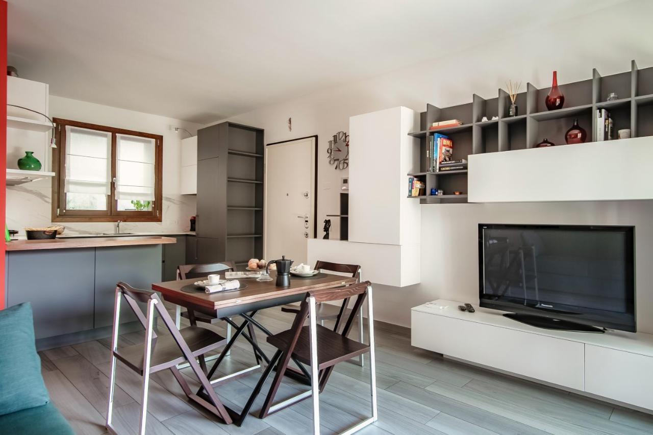 Joivy Luxury Flat & Lake Como View Argegno Buitenkant foto